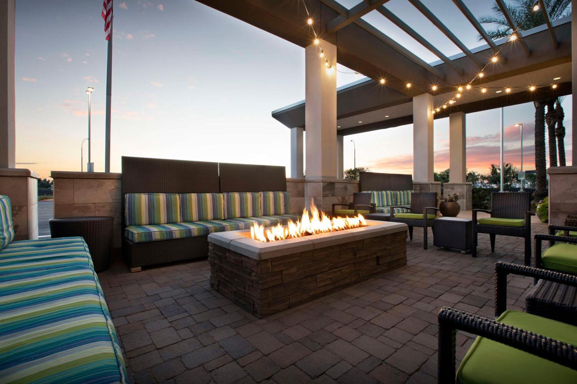 Home2 Suites By Hilton Phoenix Chandler Eksteriør billede